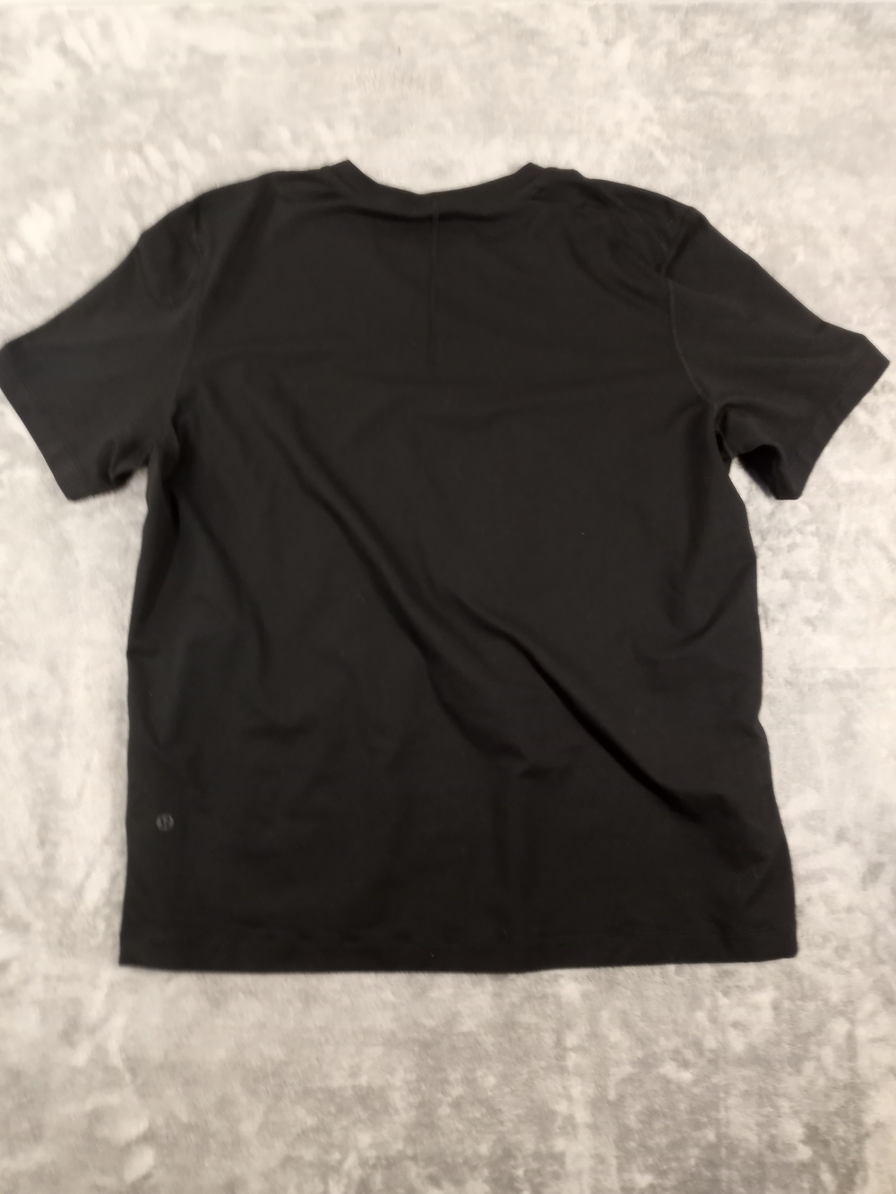 Lululemon Men's Black Crew Neck T-Shirt Size Large - Picture 3 of 9